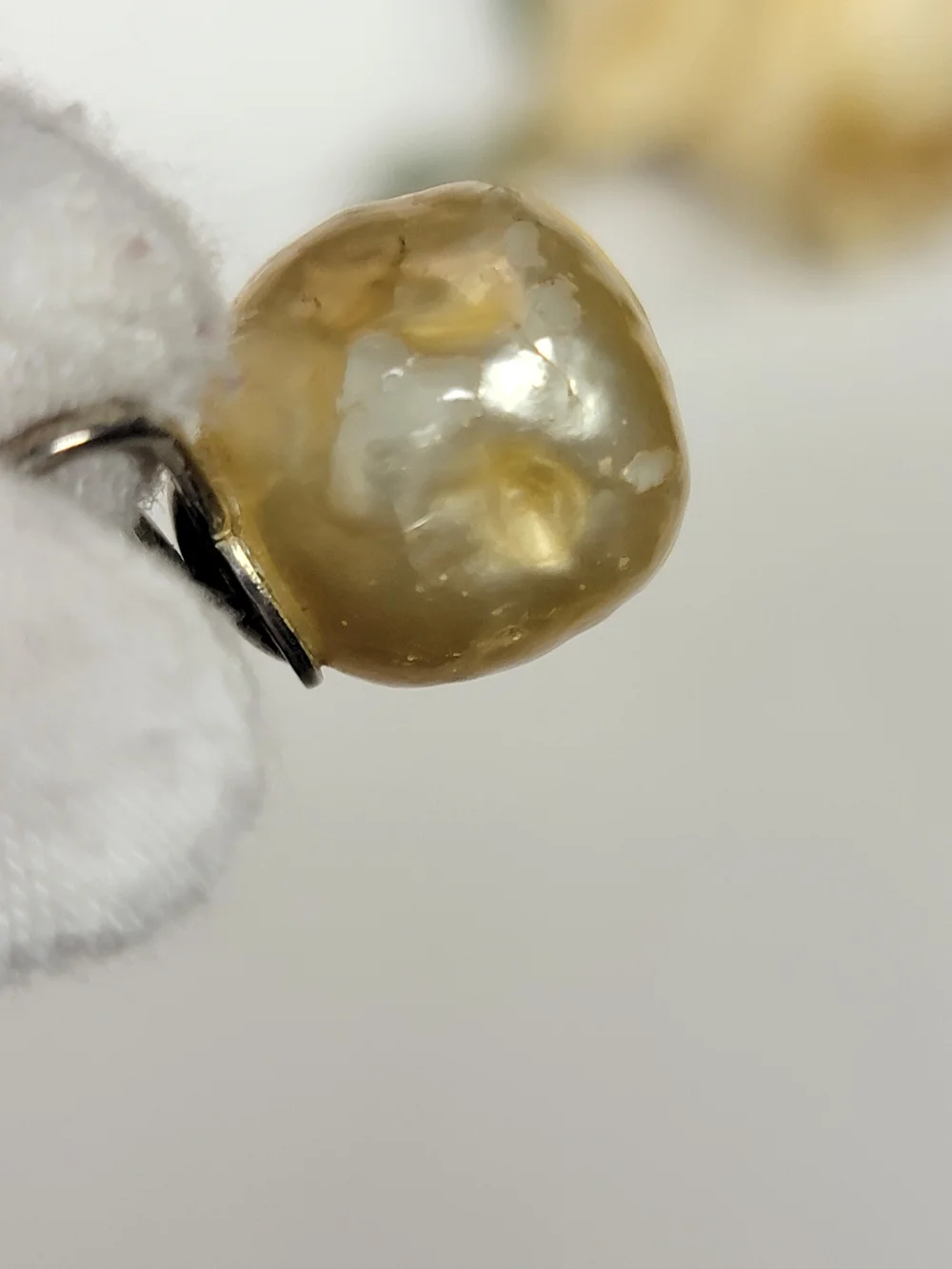 Vintage Kenneth Jay Lane KJL Faux Pearl Clip Earrings Silver Tone Designer Sign - Picture 7 of 9